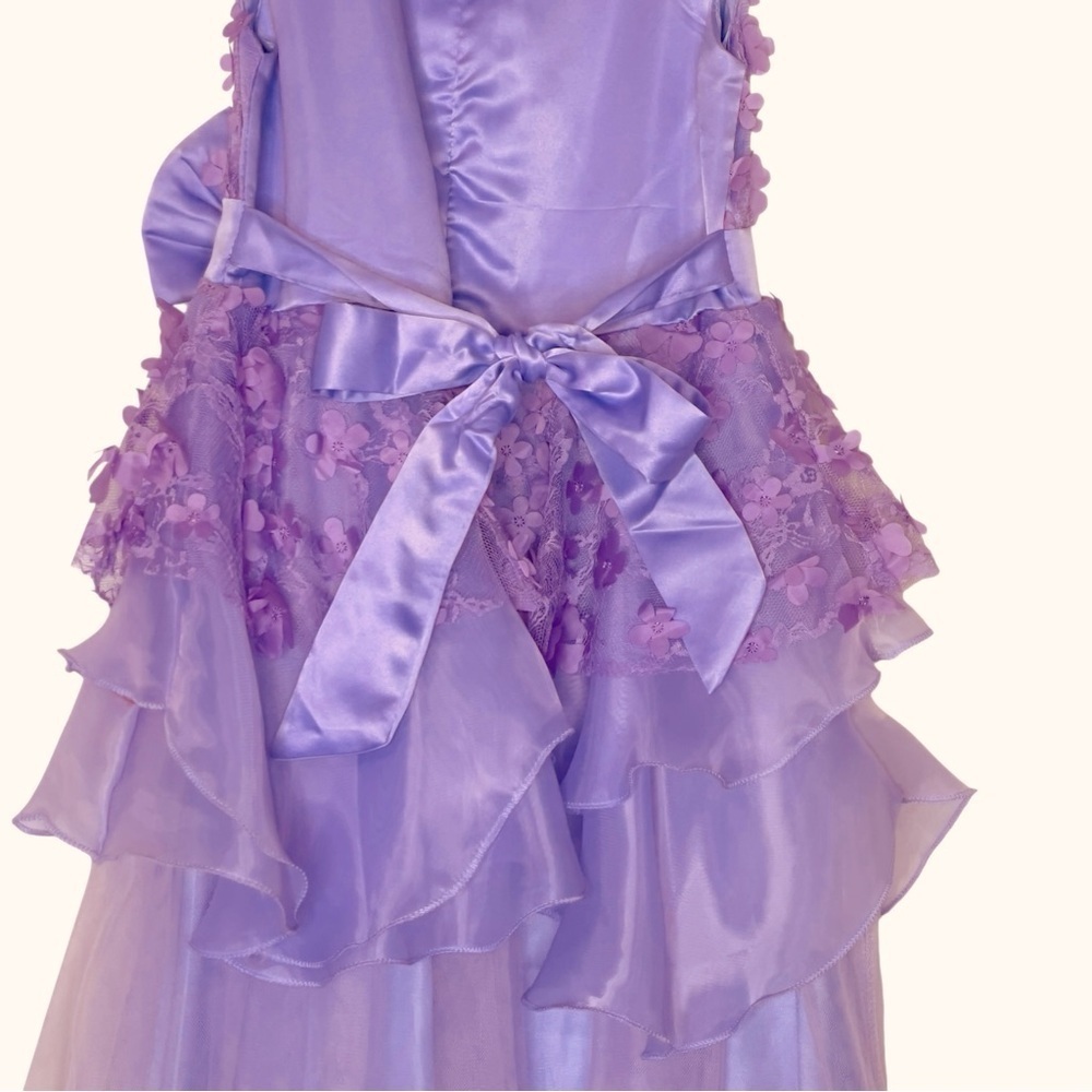 Girls Lilac 3D Floral Tulle Ball Gown – Size 12 Formal Dress - Picture 7 of 16